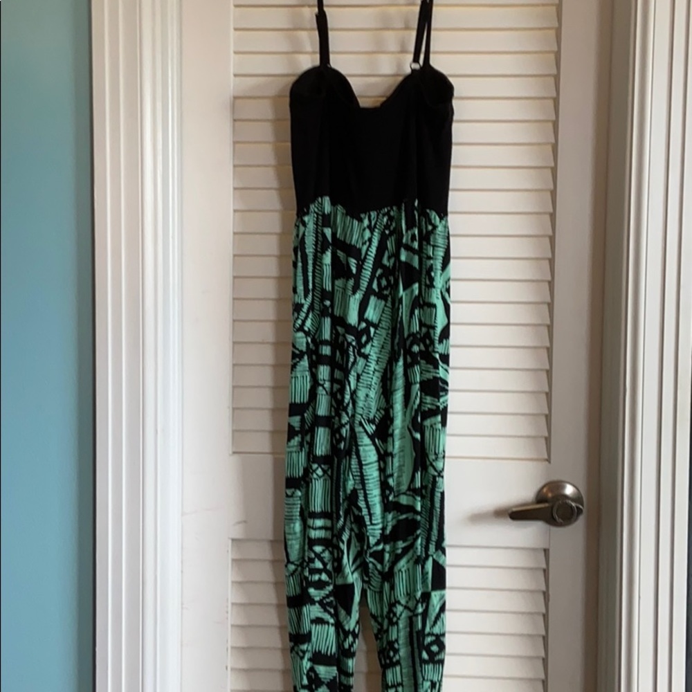 Romper - Picture 2 of 2